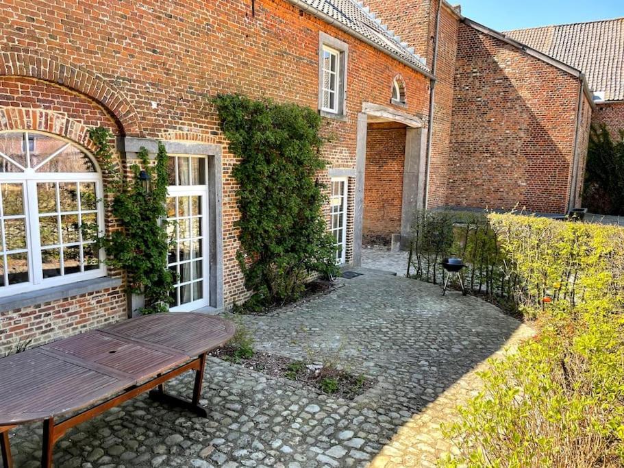 Le Cottage - Maison De 6 A 8 Personnes - La Ferme Du Try Frasnes-lez-Gosselies Exteriör bild